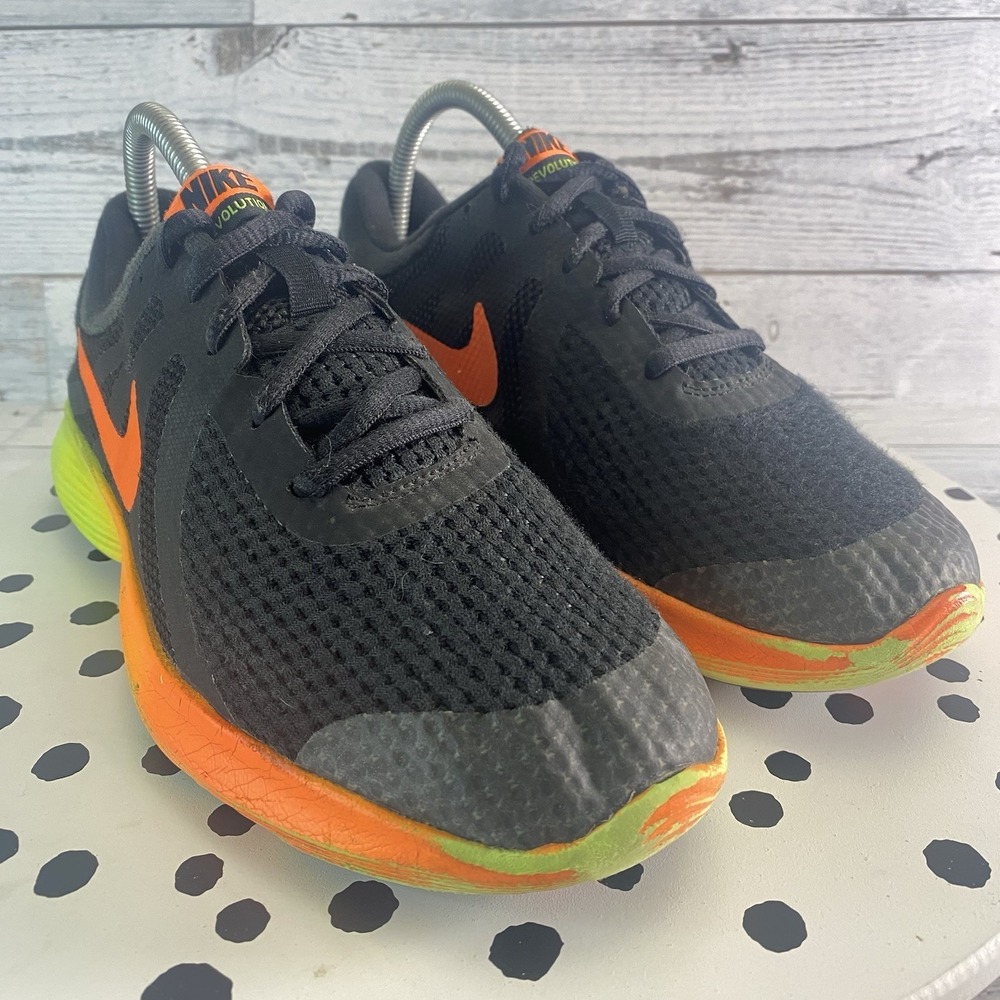 Nike Revolution 4 Shoes Boys‎ 6.5Y Black Breathable Comfort Athletic AR2416-001